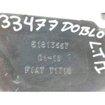 Recambio de soporte / guia puerta corredera para fiat doblo active referencia OEM IAM 51813667  