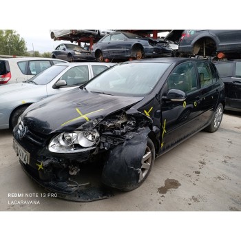 volkswagen golf v berlina (1k1) del año 2024