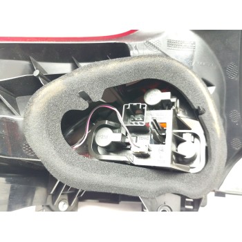 Recambio de piloto trasero derecho para volvo v40 basis referencia OEM IAM 31395479 / 31395845  