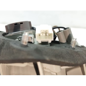 Recambio de piloto trasero izquierdo interior para hyundai ix35 sle 2wd referencia OEM IAM 924052Y000  