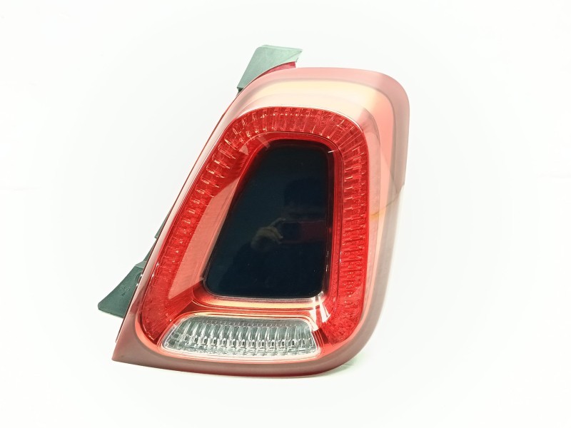 Recambio de piloto trasero derecho para fiat 500 (312_) 1.2 (312axa1a) referencia OEM IAM 52007422 / 0000052007422  