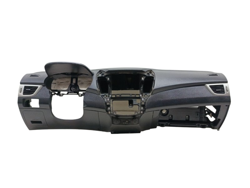 Recambio de salpicadero para hyundai i30 cw cruise bluedrive referencia OEM IAM 84710A6000RY  