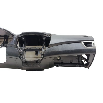 Recambio de salpicadero para hyundai i30 cw cruise bluedrive referencia OEM IAM 84710A6000RY  