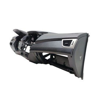 Recambio de salpicadero para hyundai i30 cw cruise bluedrive referencia OEM IAM 84710A6000RY  