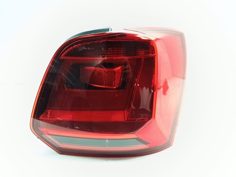 Recambio de piloto trasero derecho para volkswagen polo (6c1) edition bluemotion referencia OEM IAM 6C0945096K / 6C0945096M  