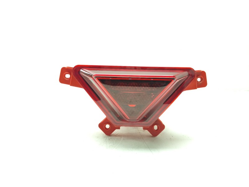 Recambio de piloto trasero central para hyundai i20 iii (bc3, bi3) 1.2 referencia OEM IAM 92407CO000  