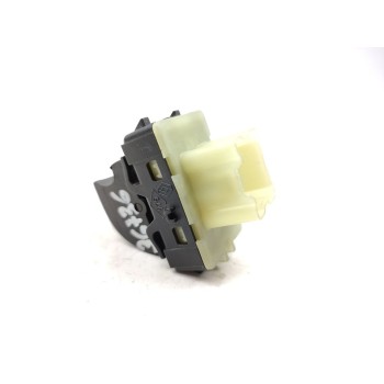 Recambio de mando elevalunas trasero izquierdo para dacia sandero iii stepway expression referencia OEM IAM 254118439R  