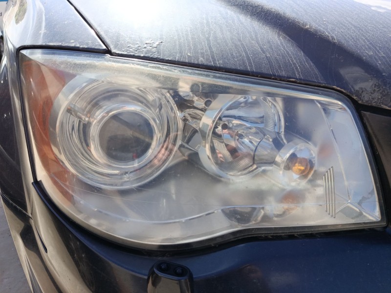 Recambio de faro derecho para chrysler grand voyager v (rt) 2.8 crd referencia OEM IAM 05113340AG  