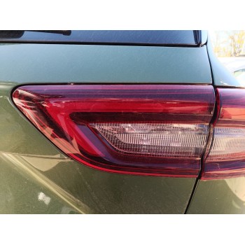 PILOTO TRASERO DERECHO INTERIOR 2816861 / PV4B13A602AD 