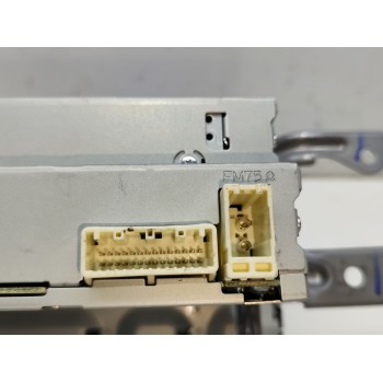 Recambio de sistema audio / radio cd para toyota auris (_e18_) 1.3 (nre180_) referencia OEM IAM 8612002J61  