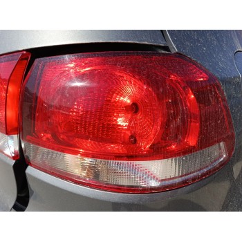 Recambio de piloto trasero derecho para volkswagen golf vi (5k1) 1.2 tsi referencia OEM IAM 5K0945096M  