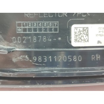 Recambio de piloto trasero derecho interior para citroën c4 berlina feel pack referencia OEM IAM 9831120580  