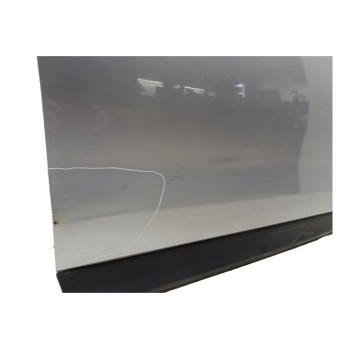 Recambio de puerta delantera derecha para subaru forester executive referencia OEM IAM 60009SG0429P  