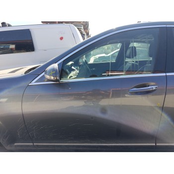 PUERTA DELANTERA IZQUIERDA A2217200105 / 221720010528 