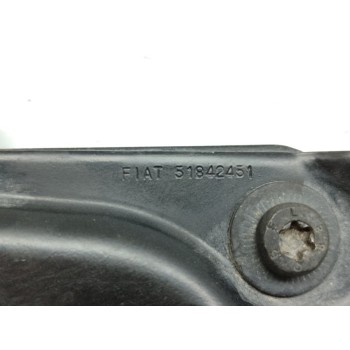 Recambio de soporte / guia puerta corredera para fiat doblo active referencia OEM IAM 51842451  