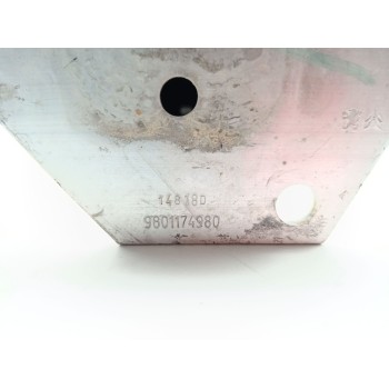 Recambio de refuerzo paragolpes trasero para citroën c4 cactus 1.2 thp 110 referencia OEM IAM 9801174980  