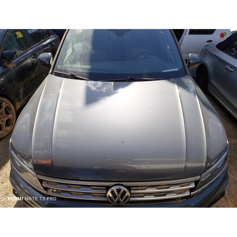 Recambio de capo para volkswagen tiguan sport bmt referencia OEM IAM 5NA823031H  