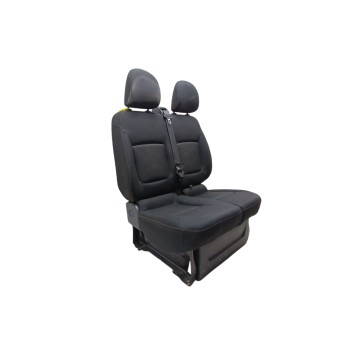 Recambio de asiento delantero derecho para renault trafic furgón l1h1 2,9t referencia OEM IAM 861016362R  