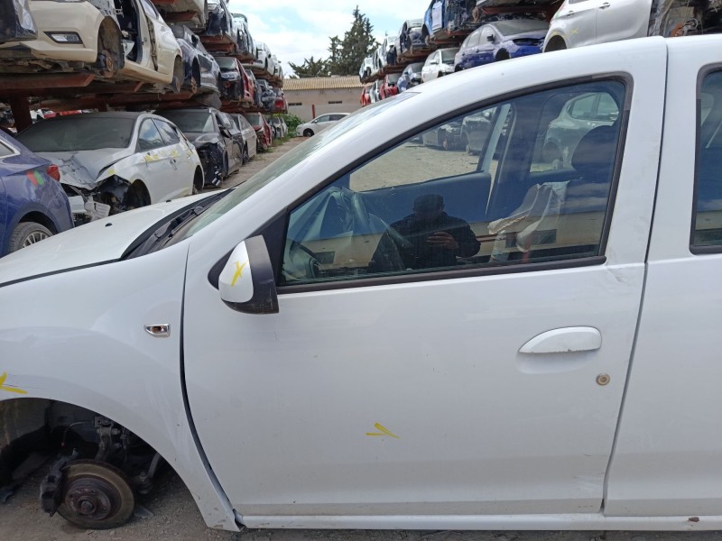 Recambio de puerta delantera izquierda para dacia sandero ii (b8_) 1.5 dci referencia OEM IAM 801012479R  