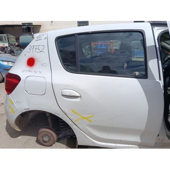 Recambio de puerta trasera derecha para dacia sandero ii (b8_) 1.5 dci referencia OEM IAM 821002434R  