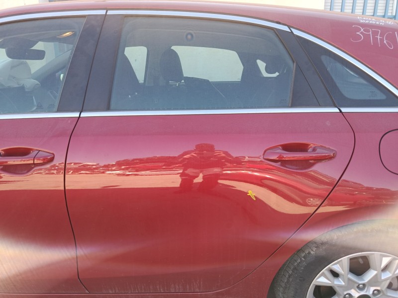 Recambio de puerta trasera izquierda para kia ceed (cd) 1.0 t-gdi referencia OEM IAM 77003J7000  