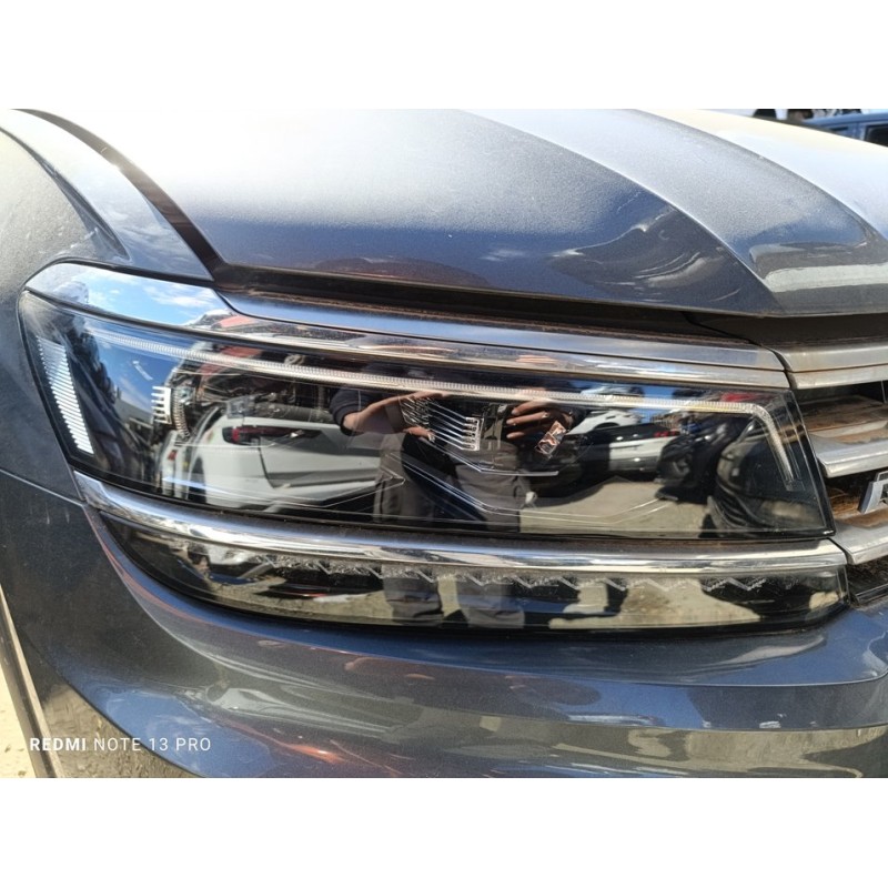 Recambio de faro derecho para volkswagen tiguan sport bmt referencia OEM IAM 5NB941114E  