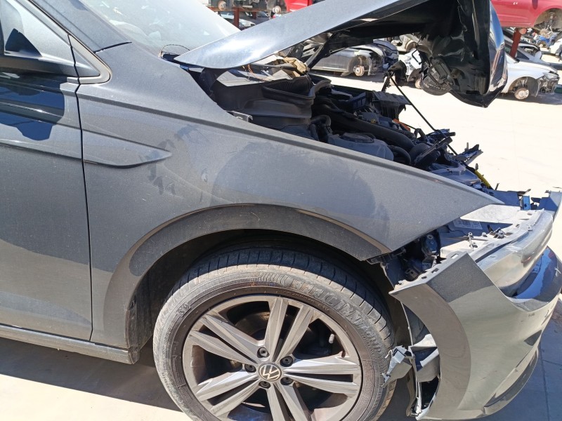 Recambio de aleta delantera derecha para volkswagen polo vi (aw1, bz1, ae1) 1.0 tsi referencia OEM IAM 2G0821106  