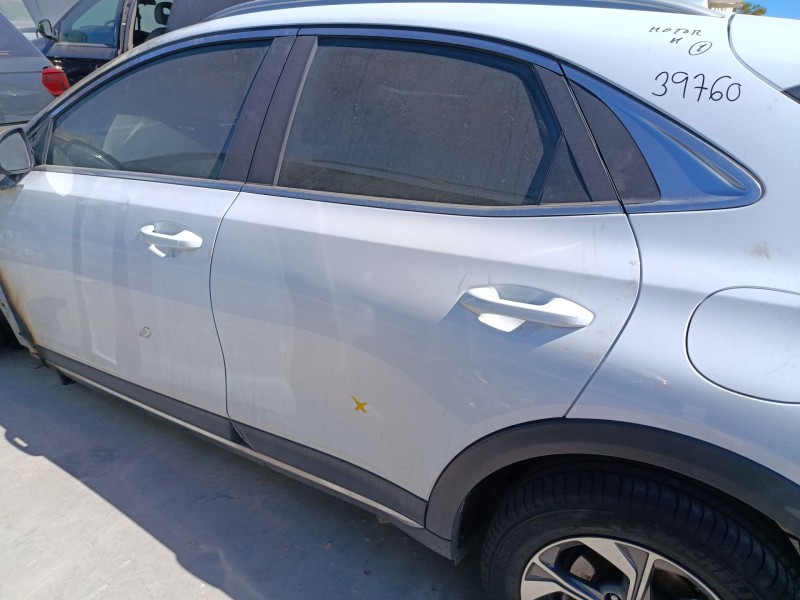 Recambio de puerta trasera izquierda para kia xceed (cd) 1.0 t-gdi referencia OEM IAM 77003J7800  