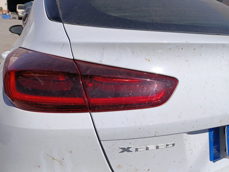 Recambio de piloto trasero izquierdo interior para kia xceed (cd) 1.0 t-gdi referencia OEM IAM 92403J7800  