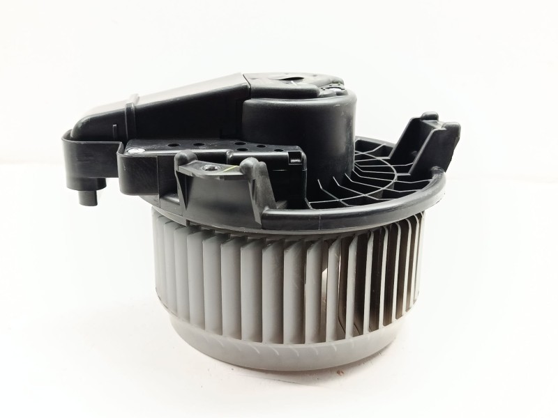 Recambio de ventilador calefaccion para toyota verso active referencia OEM IAM 8710302140  