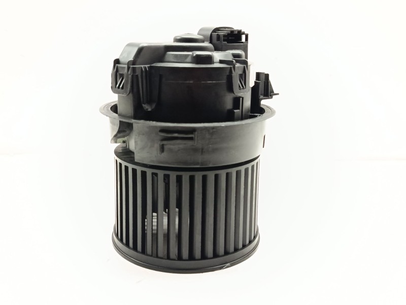 Recambio de ventilador calefaccion para peugeot 208 i (ca_, cc_) 1.6 bluehdi 100 referencia OEM IAM 1608182080  