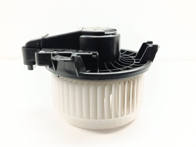 Recambio de ventilador calefaccion para toyota auris touring sports (e18) hybrid active referencia OEM IAM 8710305060  