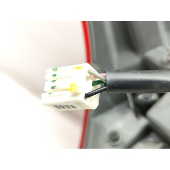 Recambio de piloto trasero derecho para hyundai i30 cw cruise bluedrive referencia OEM IAM 92402A6200  