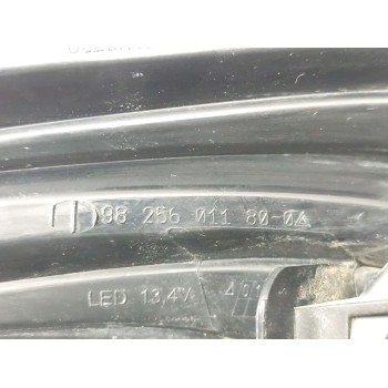 Recambio de piloto trasero derecho para peugeot 208 i (ca_, cc_) 1.6 bluehdi 100 referencia OEM IAM 9825601180  