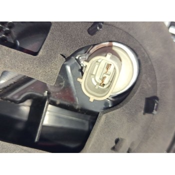 Recambio de piloto trasero izquierdo interior para toyota c-hr hybrid active referencia OEM IAM 81590F4130  