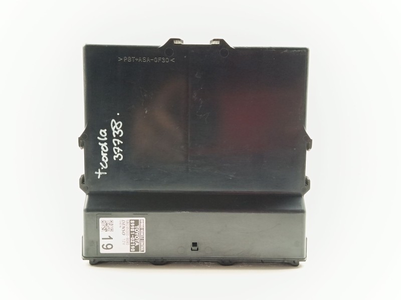 Recambio de modulo electronico para toyota corolla touring sports (e21) hybrid active referencia OEM IAM 8998102190  