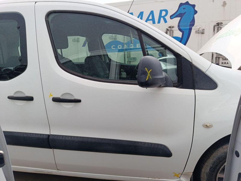 Recambio de puerta delantera derecha para peugeot partner tepee 1.6 hdi 90 referencia OEM IAM 9004Z6  