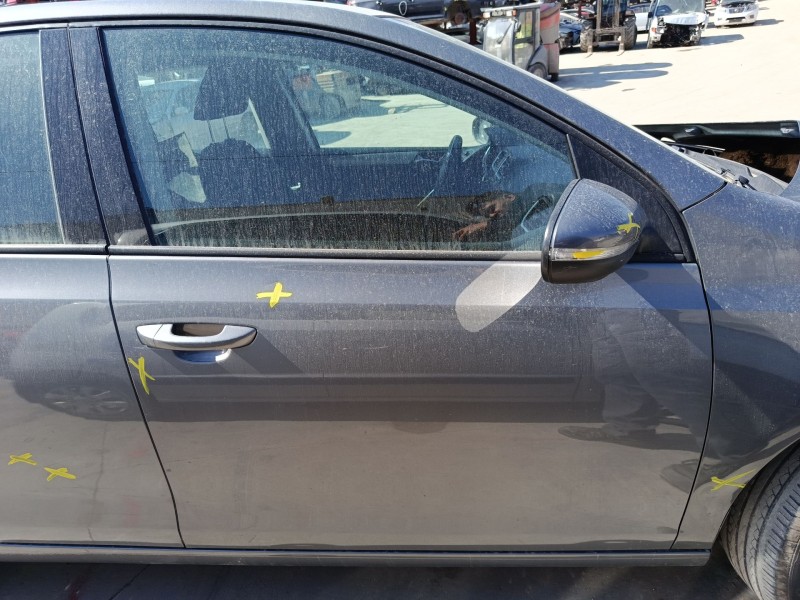 Recambio de puerta delantera derecha para volkswagen golf vi (5k1) 1.2 tsi referencia OEM IAM 5K4831056H  