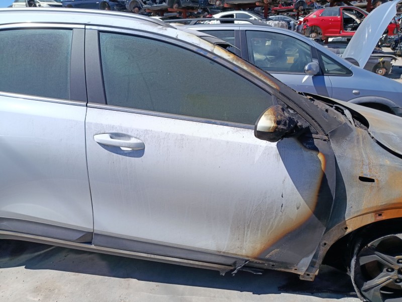 Recambio de puerta delantera derecha para kia xceed (cd) 1.0 t-gdi referencia OEM IAM 76004J7800  