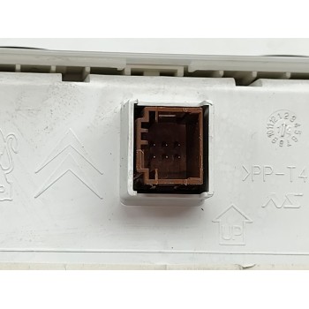 Recambio de cuadro instrumentos para peugeot 208 i (ca_, cc_) 1.6 bluehdi 100 referencia OEM IAM 9822915480  