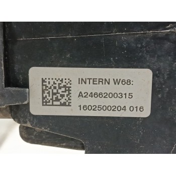 Recambio de panel frontal para infiniti q30 2.2 d referencia OEM IAM 62512HG00A / 625125DA0A  