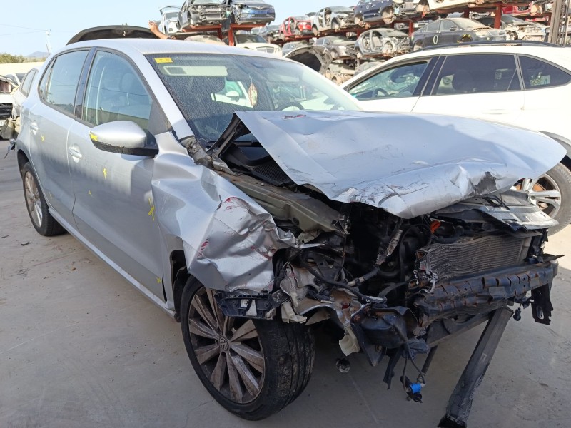 VOLKSWAGEN POLO V (6R1, 6C1)