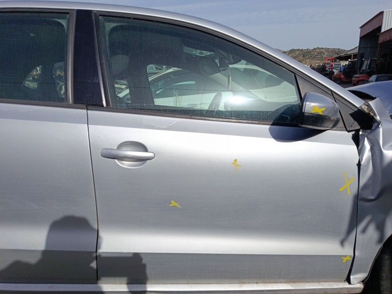 Recambio de puerta delantera derecha para volkswagen polo v (6r1, 6c1) 1.6 tdi referencia OEM IAM 6R4831056J  