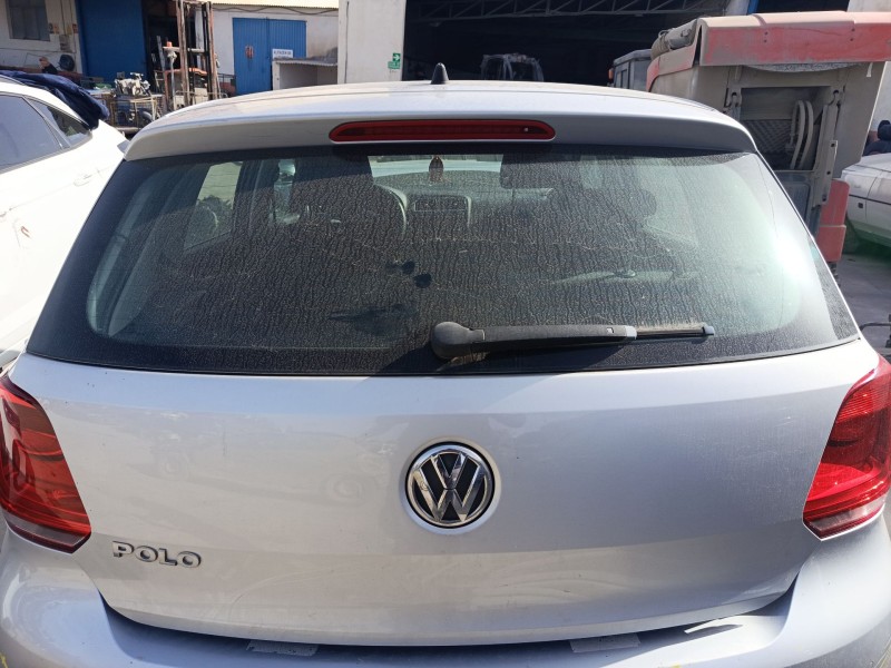 Recambio de porton trasero para volkswagen polo v (6r1, 6c1) 1.6 tdi referencia OEM IAM 6R6827025C  