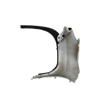 Recambio de aleta delantera derecha para toyota yaris cross hybrid 2wd active tech referencia OEM IAM 53811K2010  