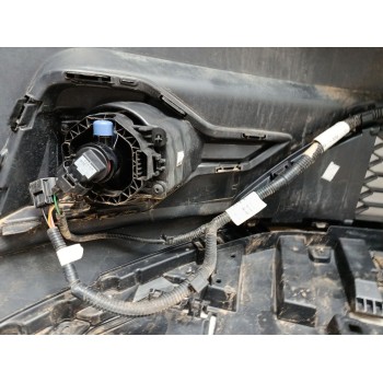 Recambio de paragolpes delantero para dacia sandero iii 1.0 tce 90 referencia OEM IAM 620105747Y / 620105625Y  