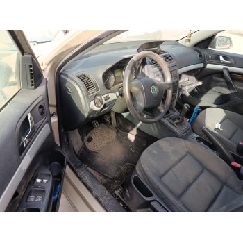 skoda octavia ii combi (1z5) del año 2004