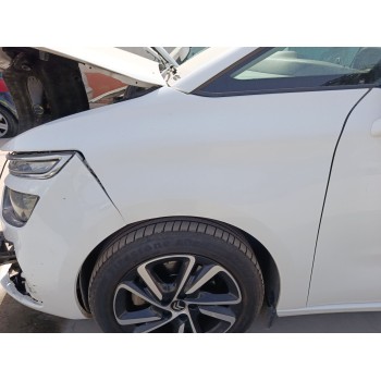 ALETA DELANTERA IZQUIERDA 9816714480 