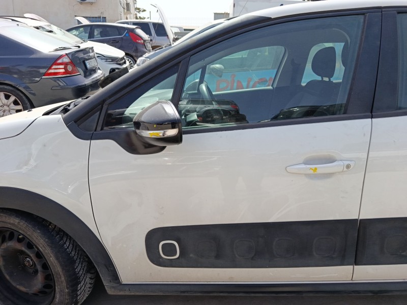 Recambio de puerta delantera izquierda para citroën c3 iii (sx) 1.6 bluehdi 75 referencia OEM IAM 9812674380  
