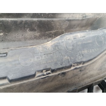 Recambio de rejilla delantera para dacia sandero stepway referencia OEM IAM 623103971R  